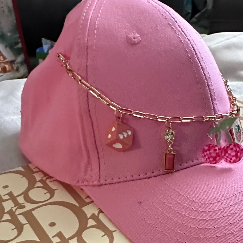 Chain Hat Gold tone Charming Chain with Pink Accents (NWTs) Hat Not Included. - Picture 4 of 4
